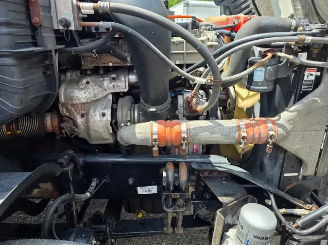 2019 FREIGHTLINER M2 112