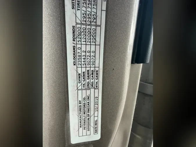 2020 Peterbilt 579