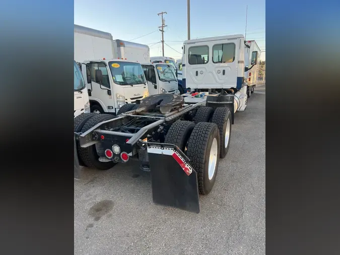 2018 FREIGHTLINER/MERCEDES CASCADIA 125