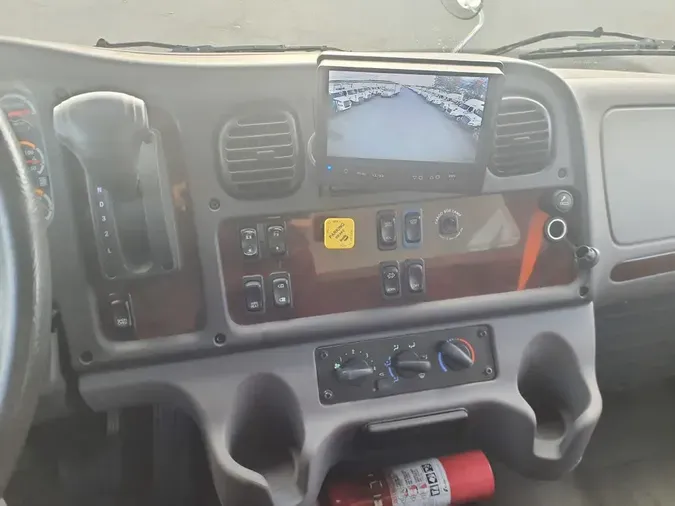 2019 FREIGHTLINER/MERCEDES M2 106e1e3652149b659b65c890befb25a4e05
