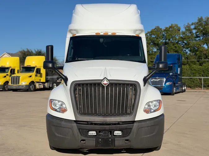 2022 International LT625e1e42385925109a0f91d9b06af0e61e4