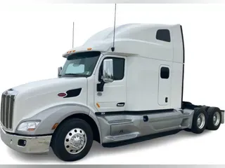 2021 Peterbilt 579