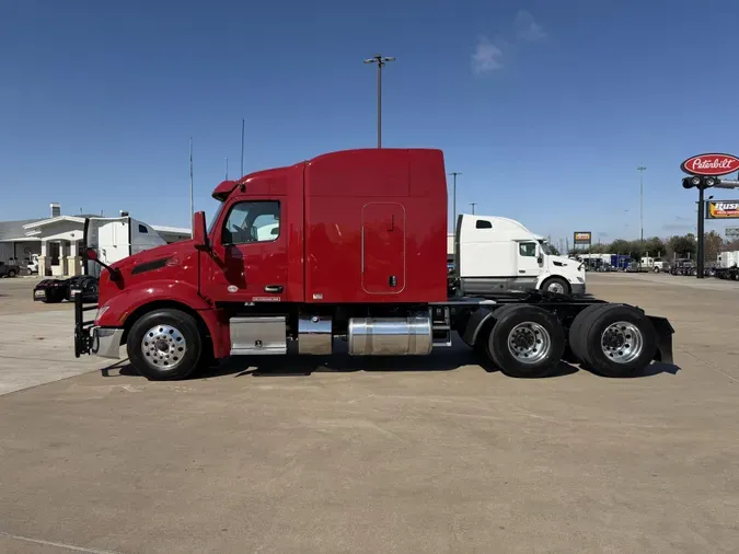 2022 Peterbilt 579