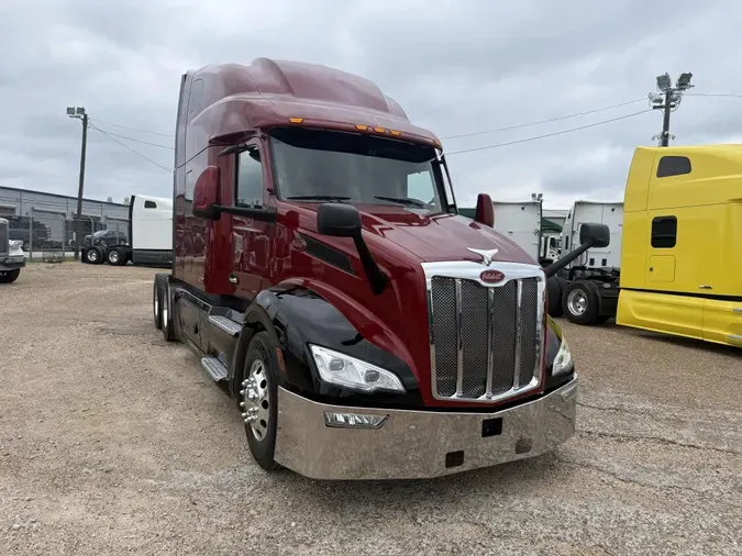 2023 Peterbilt 579