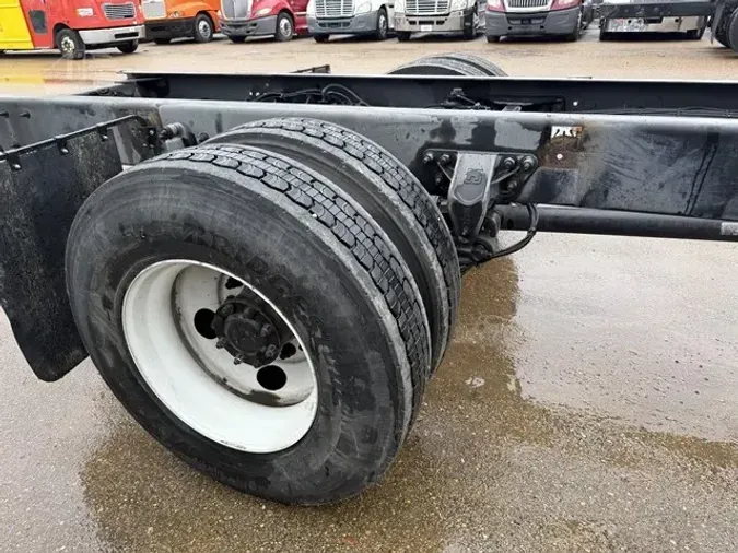 2019 KENWORTH T370