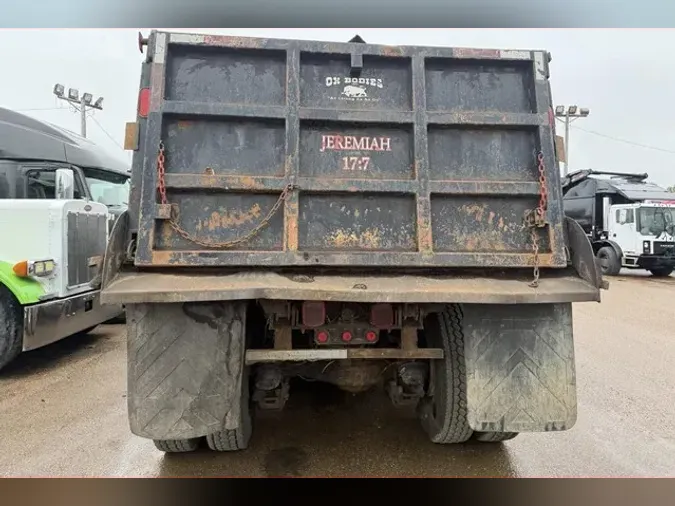 2003 MACK GRANITE CV713