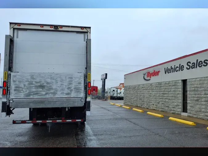 2020 NAVISTAR INTERNATIONAL MV607 (4X2)