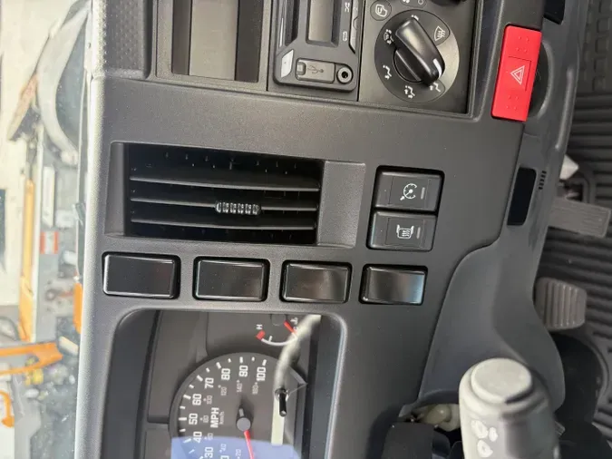 2025 ISUZU GAS NPRGASHD