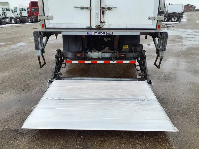 2018 FREIGHTLINER/MERCEDES M2 106