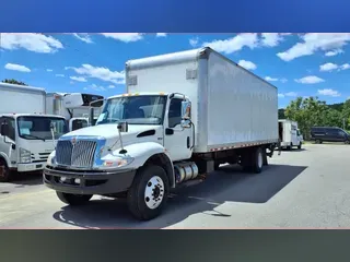 2020 NAVISTAR INTERNATIONAL MV607 (4X2)