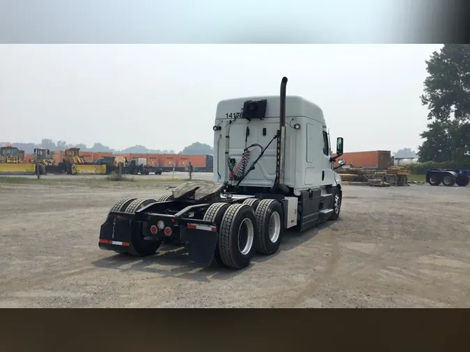 2022 Freightliner Cascadia 126e1fd281810c23cae62746c7847849823
