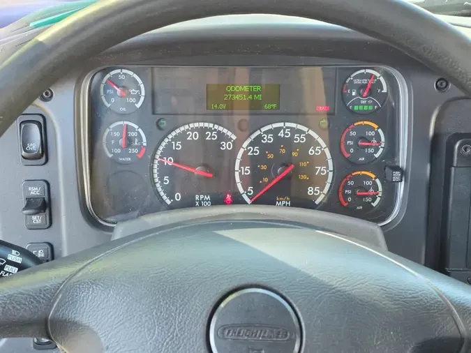 2019 FREIGHTLINER/MERCEDES M2 106