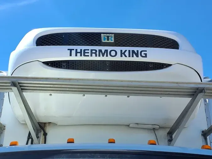 2020 FREIGHTLINER/MERCEDES M2 106