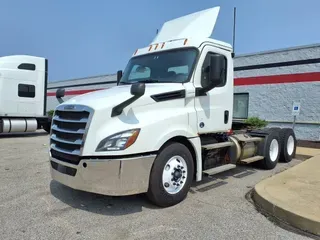 2020 FREIGHTLINER NEW CASCADIA PX12664