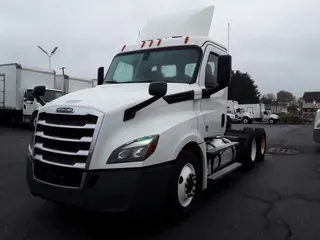 2018 FREIGHTLINER/MERCEDES NEW CASCADIA PX12664