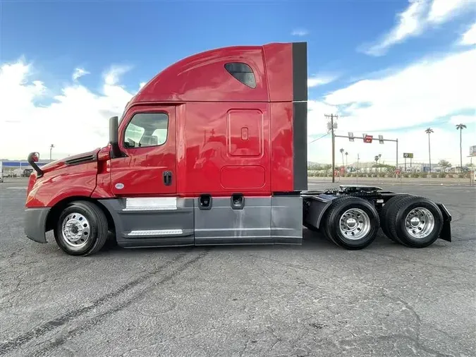 2020 FREIGHTLINER CASCADIA