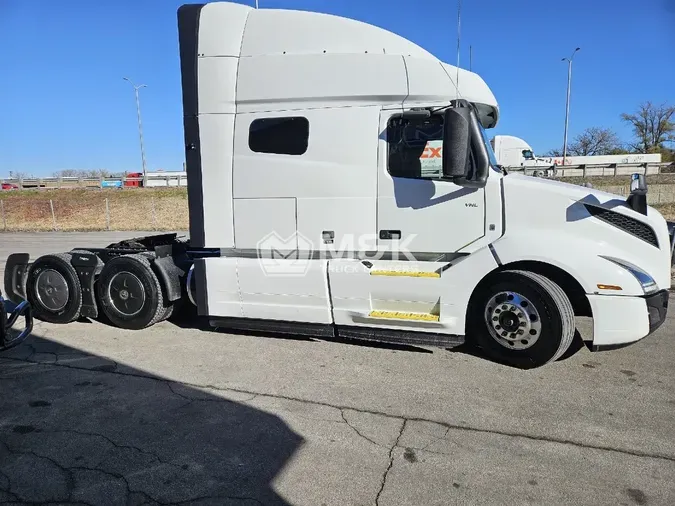 2022 VOLVO VNL64T740e2039b9f80510e86fe9163971a836a0b