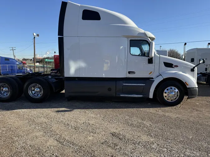 2021 Peterbilt 579
