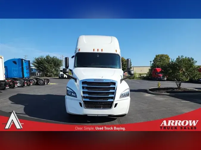 2020 FREIGHTLINER CA126