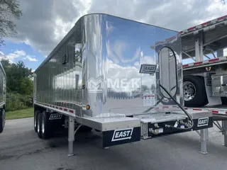 2027 EAST 28' TRIAXLE PAVING