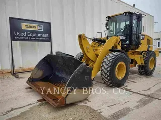 2017 Caterpillar 926M