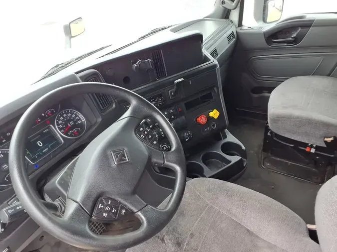 2020 NAVISTAR INTERNATIONAL LT625 SLPR CAB