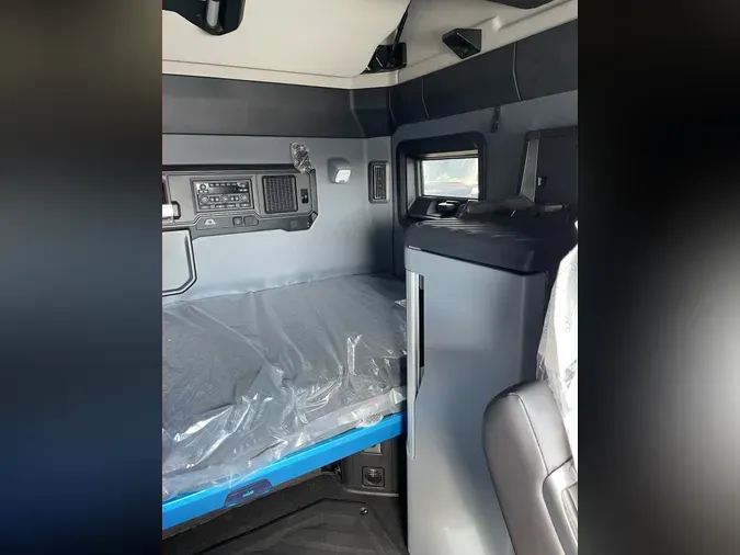 2026 MACK Pioneer 76" High Roofe20baa21b3a497a66535f7863035b4a2