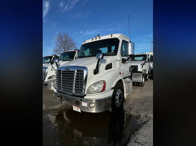 2018 FREIGHTLINER/MERCEDES CASCADIA 113e20f3e6b84503c1feed25def7e8bc548