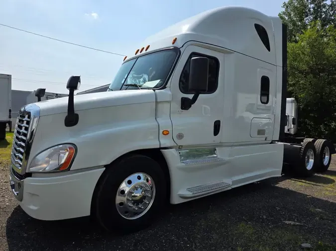 2020 FREIGHTLINER CASCADIA 125e2120f146584c37640c8bb608546fbc0