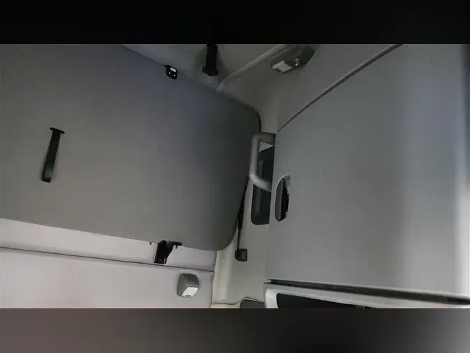 2021 VOLVO VNL760