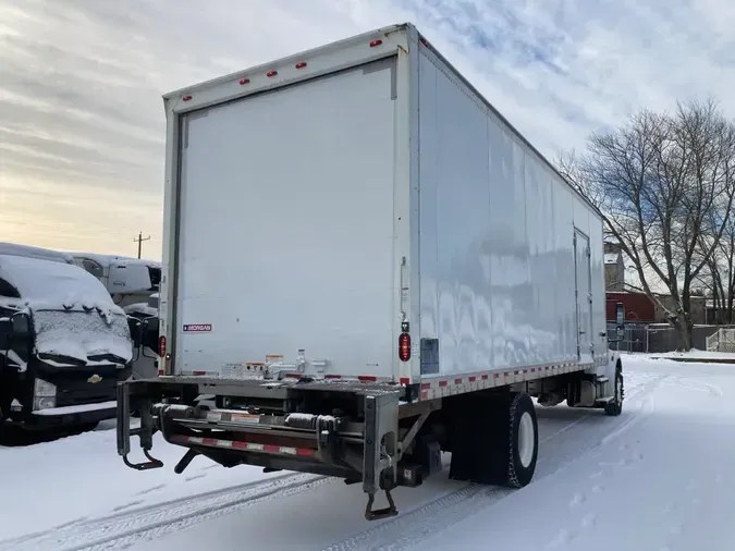 2019 FREIGHTLINER/MERCEDES M2 106