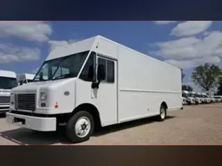 Freightliner MT45