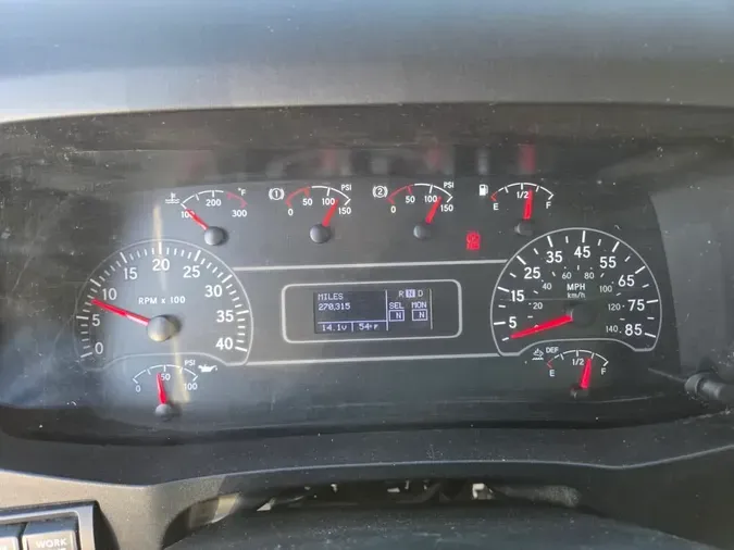 2020 NAVISTAR INTERNATIONAL MV607 (4X2)