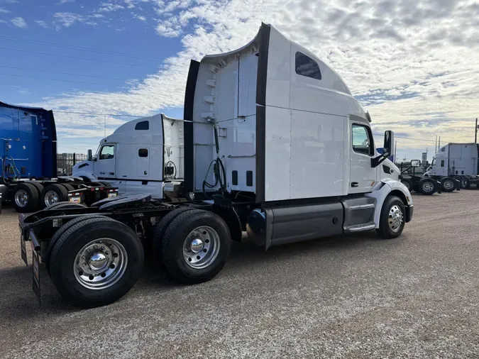 2021 Peterbilt 579