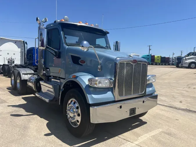 2021 Peterbilt 567