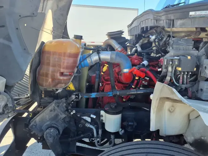 2019 NAVISTAR INTERNATIONAL 4300