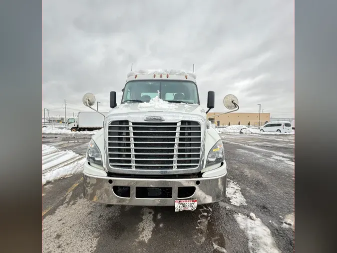 2018 FREIGHTLINER/MERCEDES CASCADIA 125