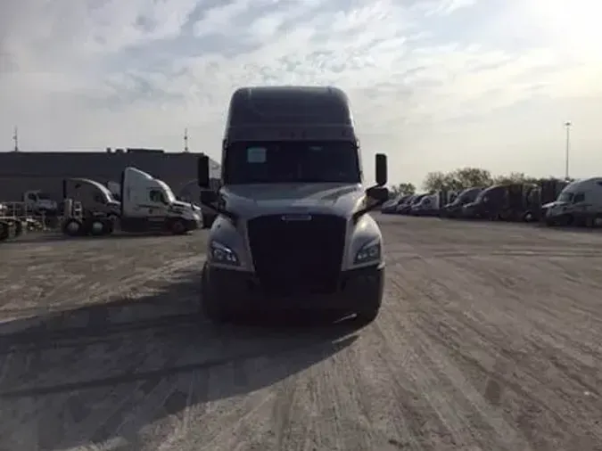 2023 Freightliner Cascadia