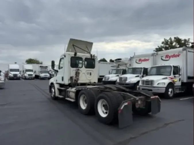 2019 FREIGHTLINER/MERCEDES NEW CASCADIA PX12664e22e79e7aa39c5e1414e4b4dc91fb0f8