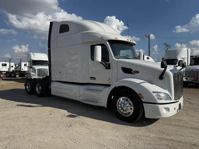 2022 Peterbilt 579