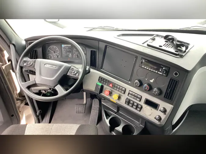 2021 Freightliner Cascadia