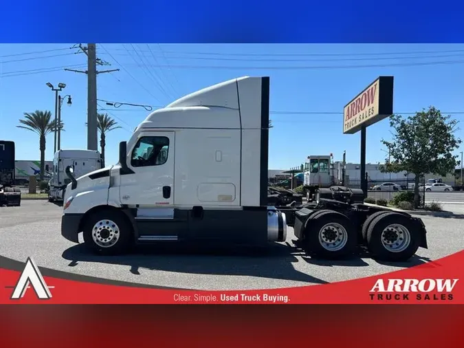 2022 FREIGHTLINER CA116