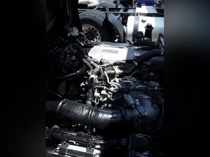 2018 ISUZU NRR