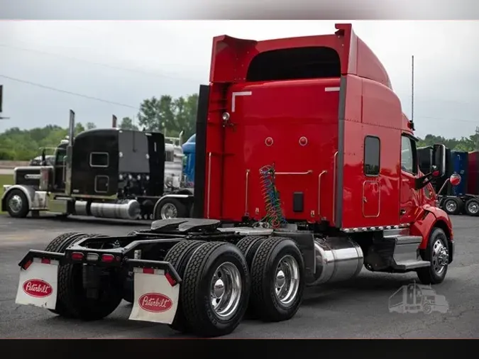 2022 PETERBILT 579