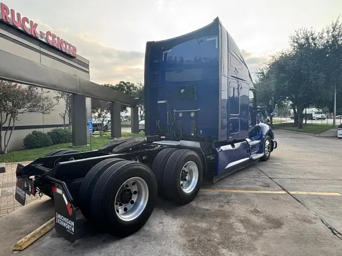 2021 Kenworth T680