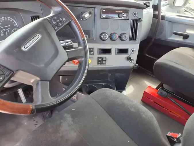 2020 FREIGHTLINER/MERCEDES NEW CASCADIA 126e23e9e3d9d14fe12a7f399a8026b4a97