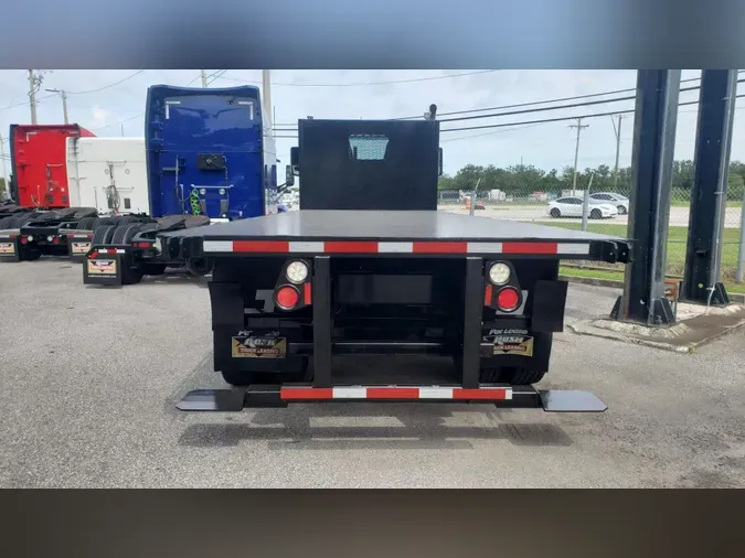 2018 Peterbilt 567