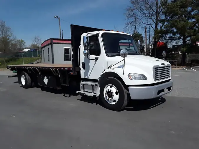 2017 FREIGHTLINER/MERCEDES M2 106
