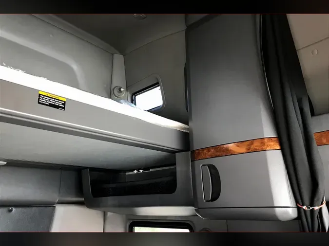 2021 INT LT625 6x4