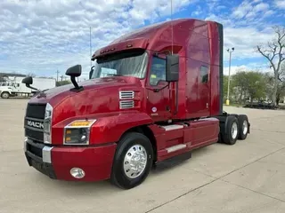 2019 MACK AN64T70